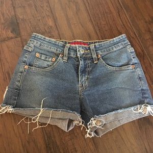 JR levi’s shorts